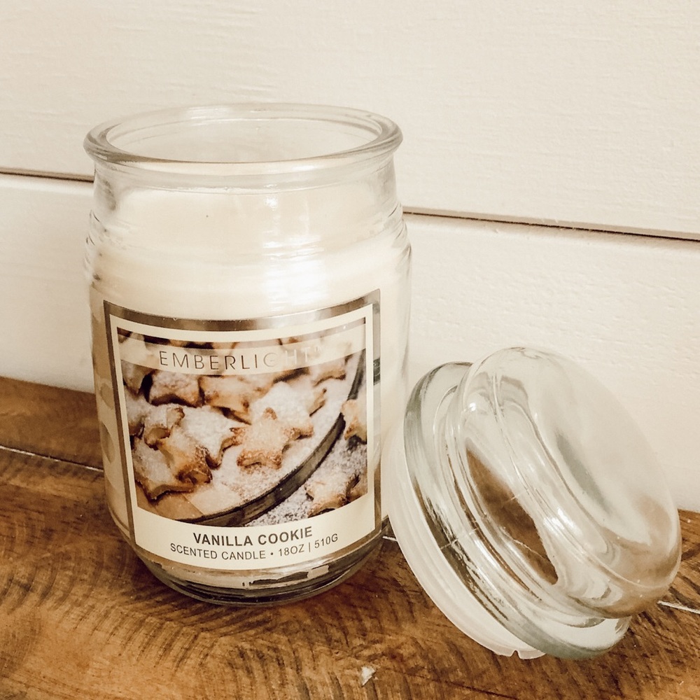 Vanilla Cookie Scented Candle (brand new)